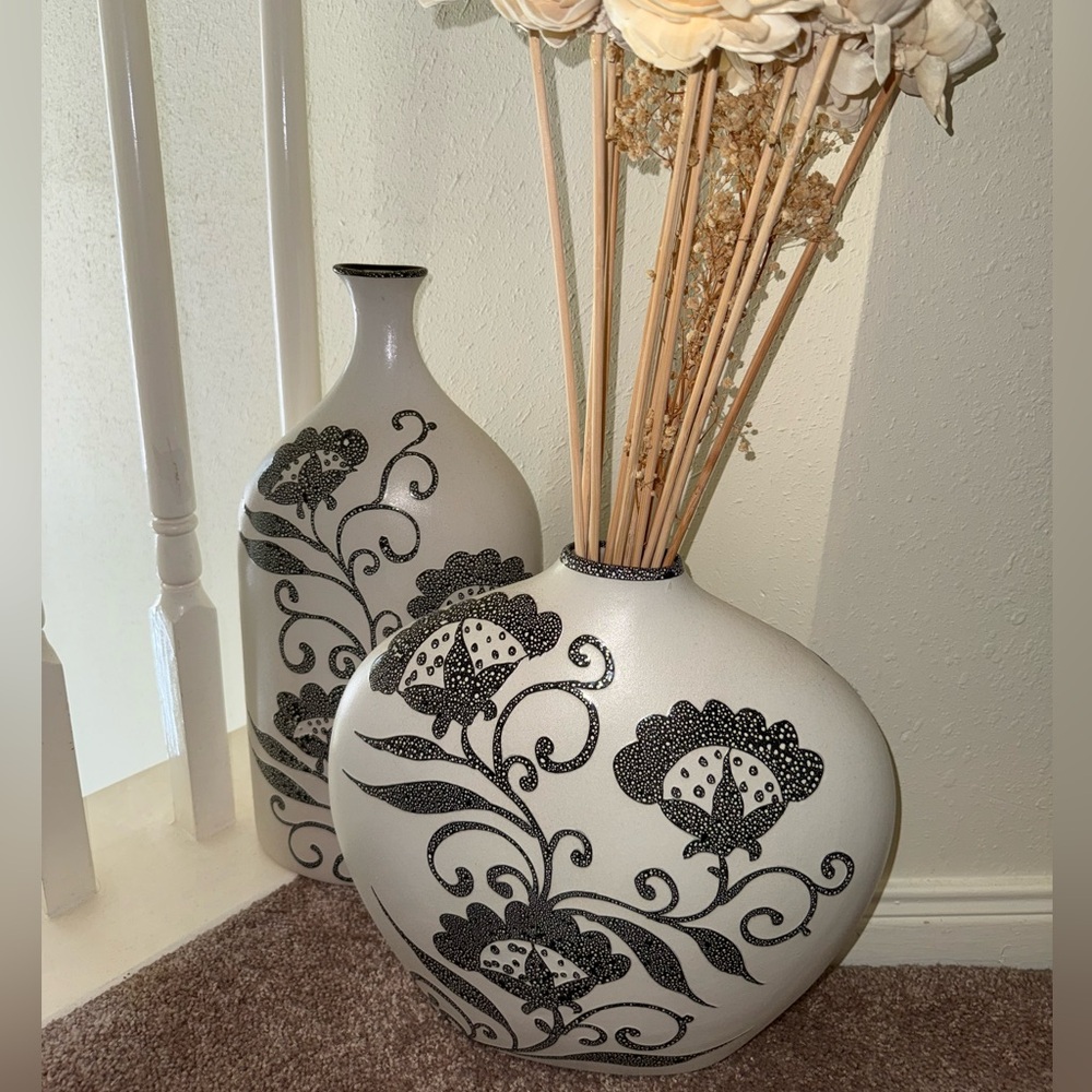Floral Patterned Vases with Black and White Design